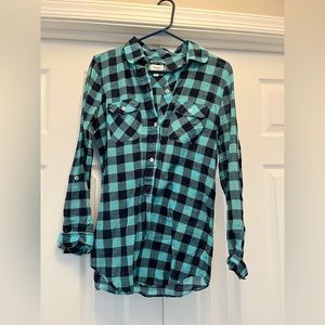 AE navy and aqua Buffalo plaid tunic shirt